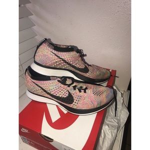 Nike Flyknit Racer